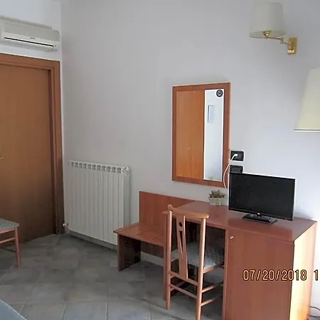 Bed & Breakfast Adelphi & Breakfast