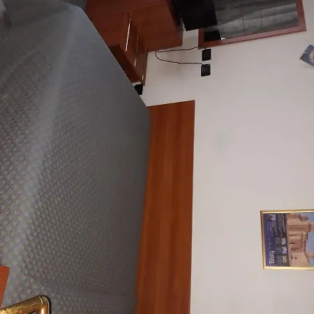 Panzió Adelphi & Breakfast Ferrara