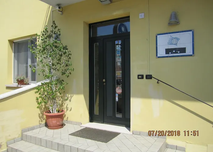 Bed and Breakfast Adelphi & Breakfast Φεράρα