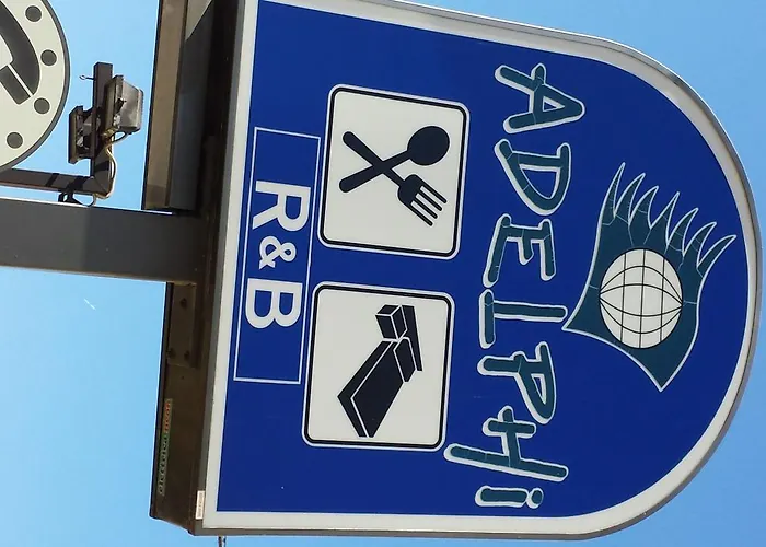 Adelphi & Breakfast 3*